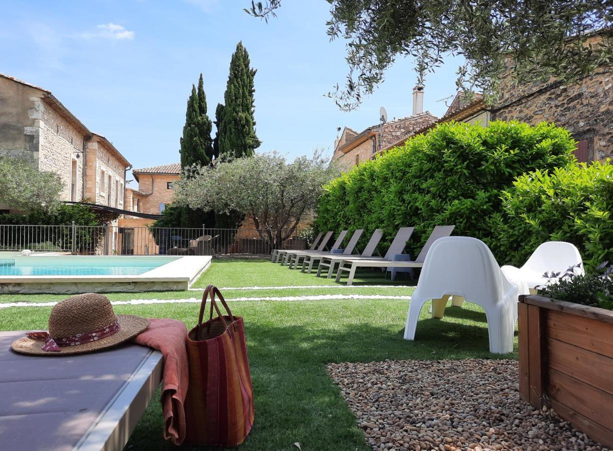 L'Ostal - Bed & Breakfast - Chambres Et Suites De 25 A 40M2 - Spa Saint-Hilaire-d'Ozilhan Экстерьер фото